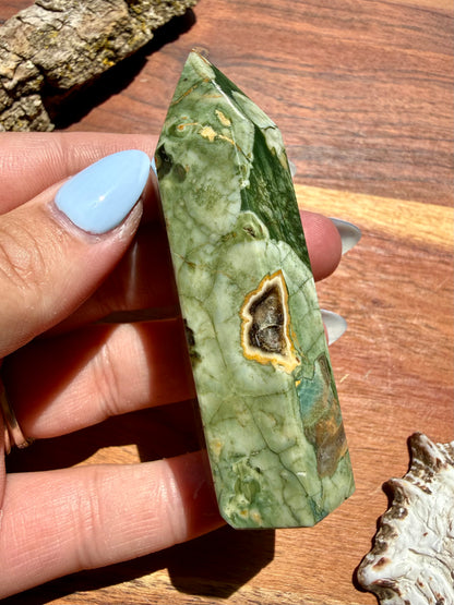 RAINFOREST JASPER TOWER