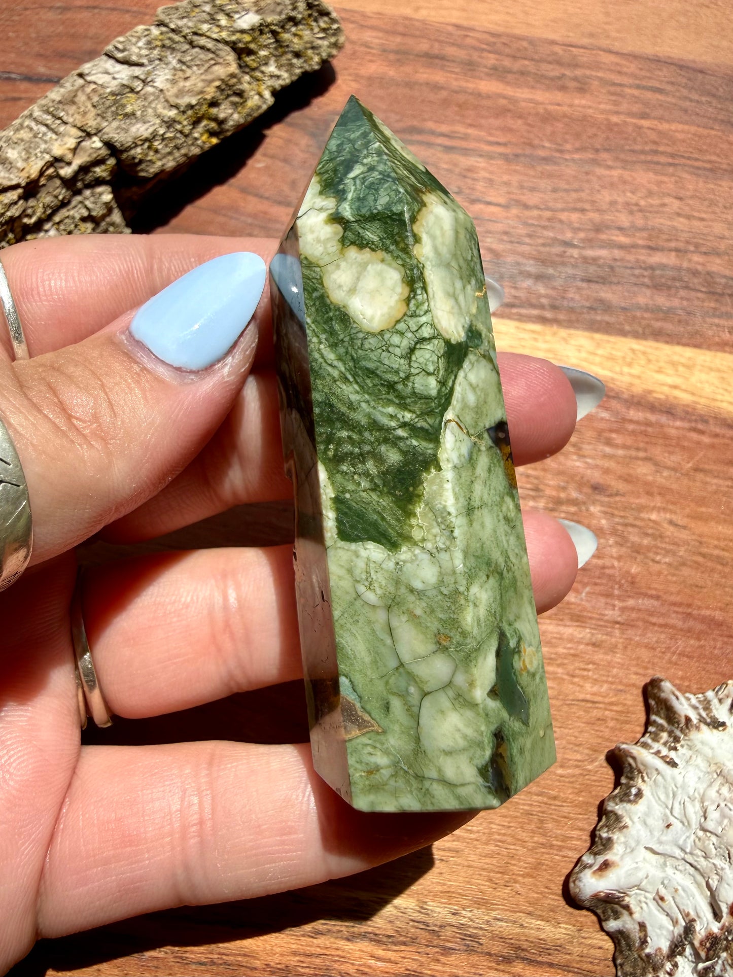 RAINFOREST JASPER TOWER