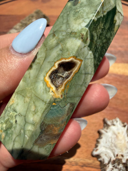 RAINFOREST JASPER TOWER