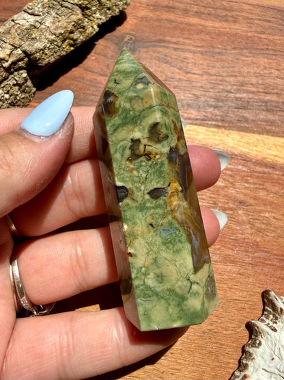 RAINFOREST JASPER TOWER