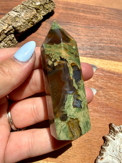 RAINFOREST JASPER TOWER