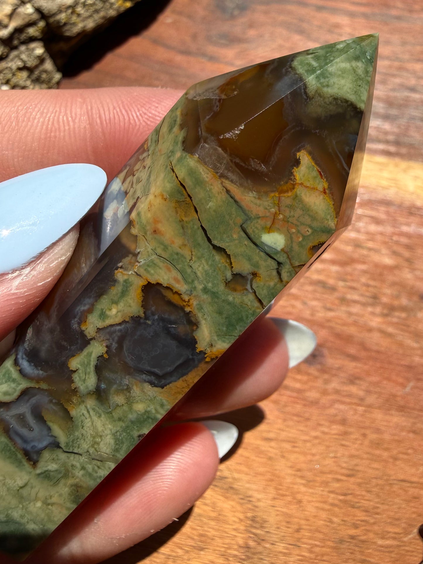 RAINFOREST JASPER TOWER