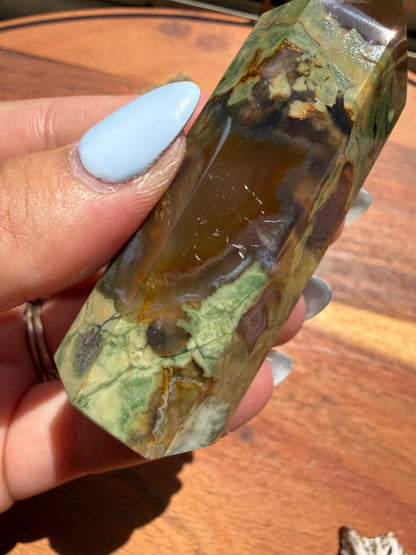 RAINFOREST JASPER TOWER