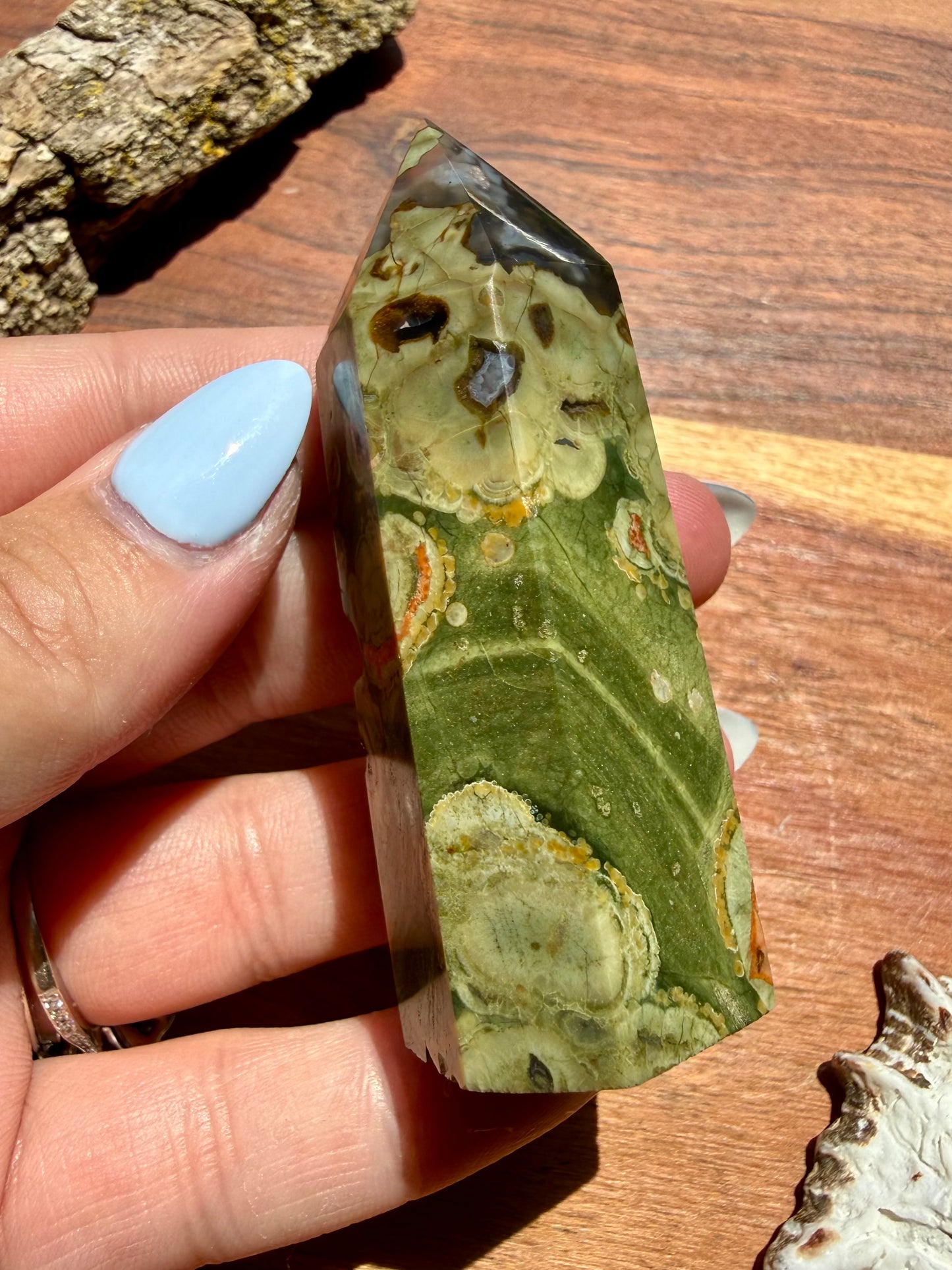 RAINFOREST JASPER TOWER