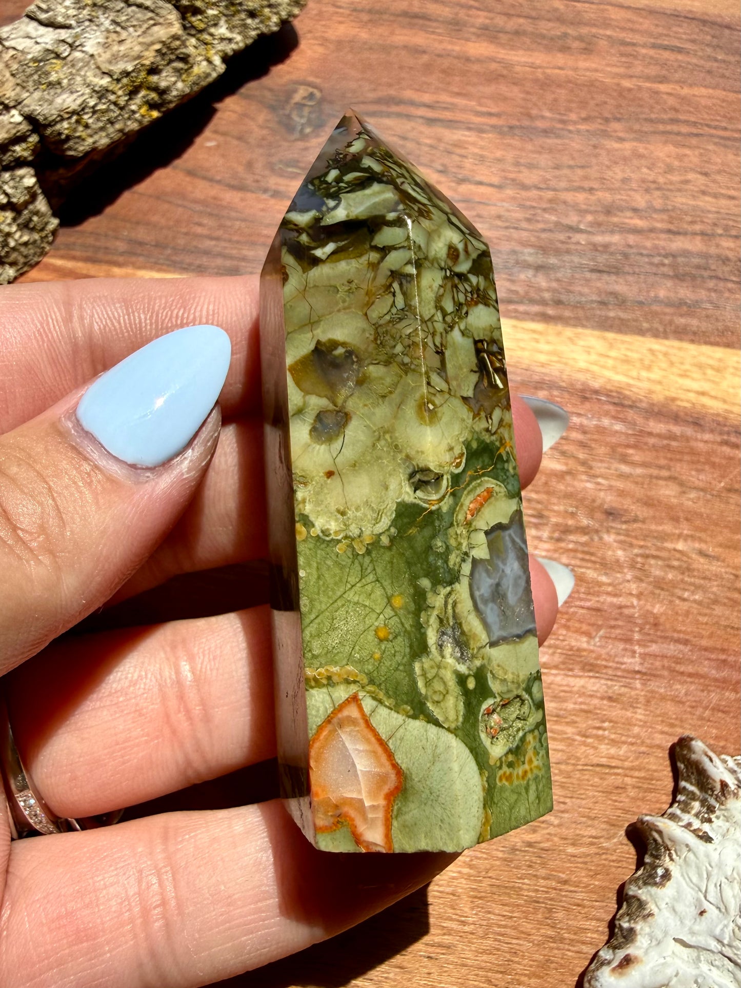 RAINFOREST JASPER TOWER