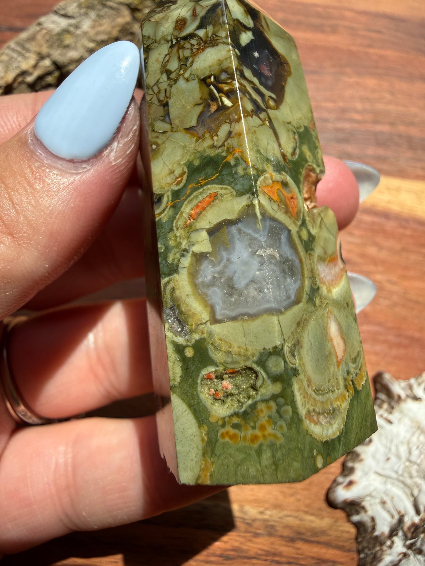 RAINFOREST JASPER TOWER
