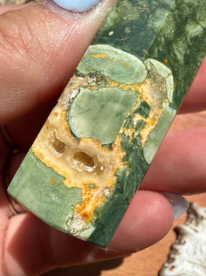 RAINFOREST JASPER TOWER