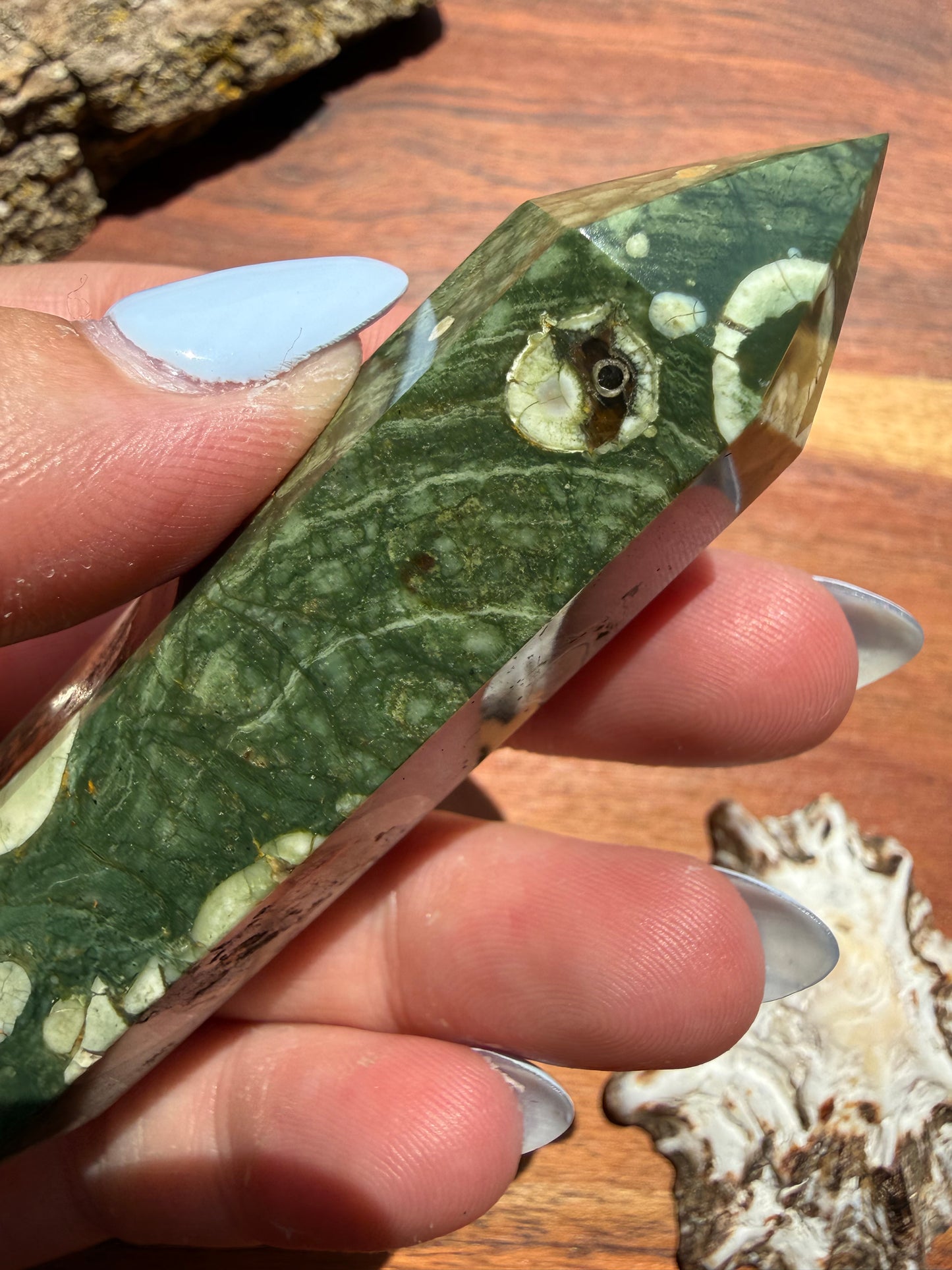 RAINFOREST JASPER TOWER