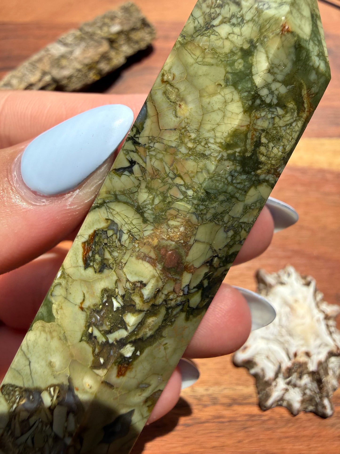 RAINFOREST JASPER TOWER