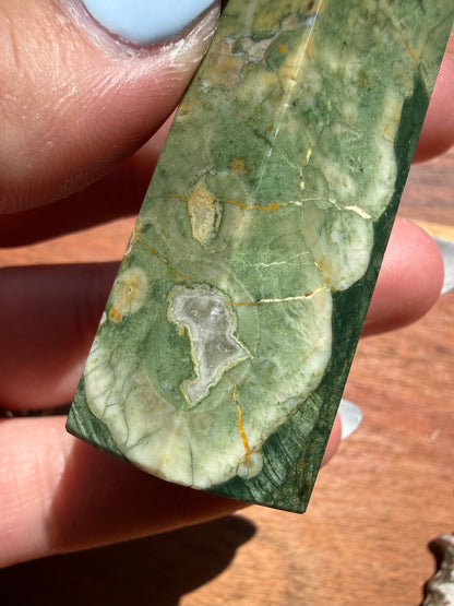 RAINFOREST JASPER TOWER