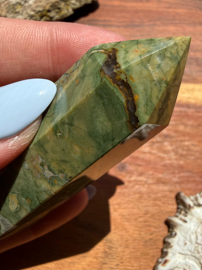 RAINFOREST JASPER TOWER