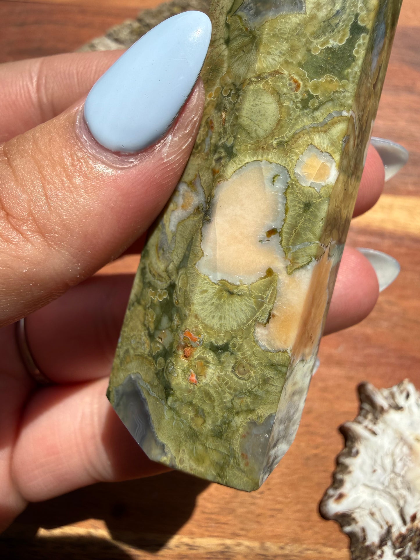 RAINFOREST JASPER TOWER