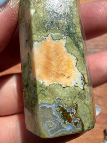 RAINFOREST JASPER TOWER