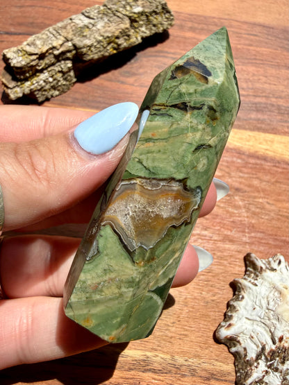 RAINFOREST JASPER TOWER