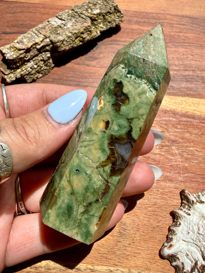 RAINFOREST JASPER TOWER