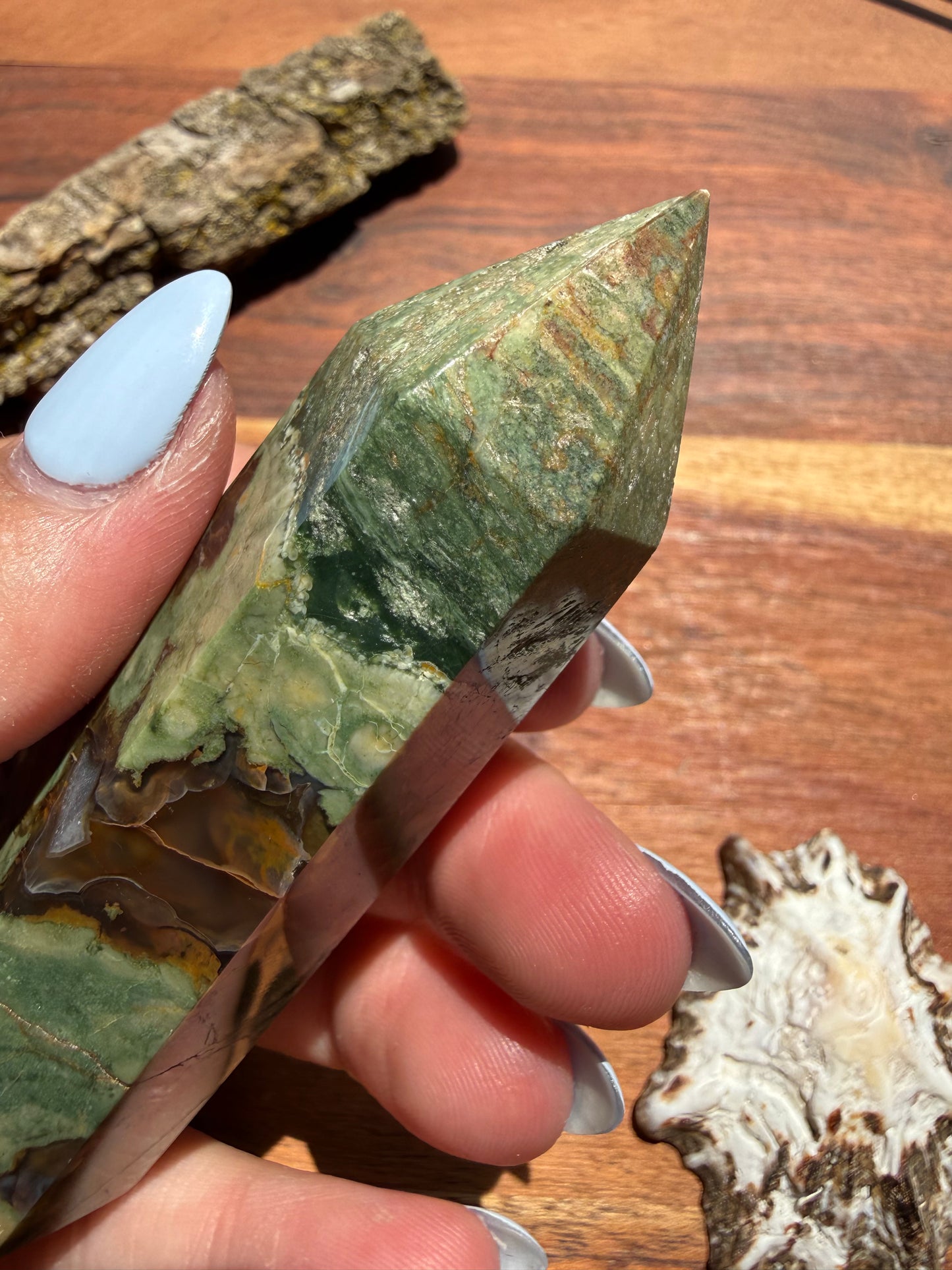 RAINFOREST JASPER TOWER
