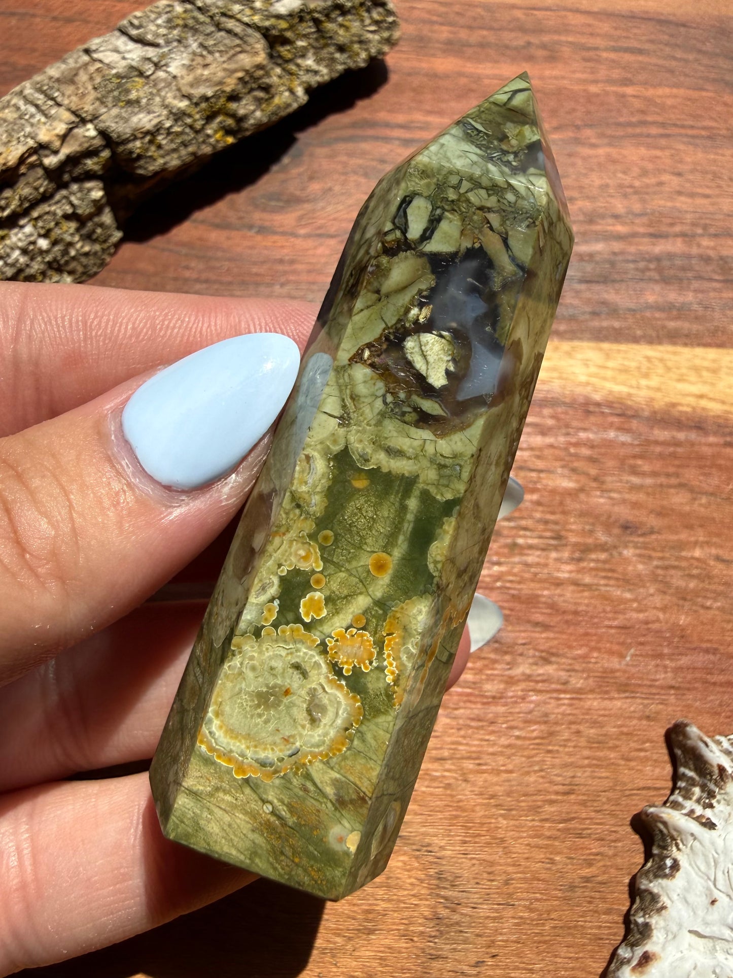 RAINFOREST JASPER TOWER