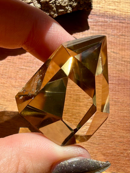 HIGH QUALITY GENUINE CITRINE POINT