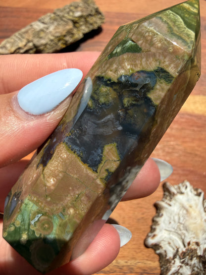 RAINFOREST JASPER TOWER