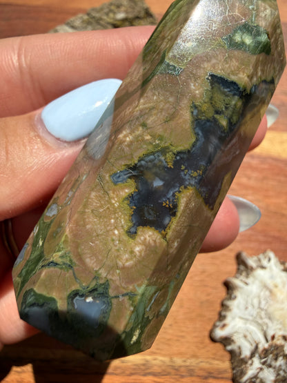 RAINFOREST JASPER TOWER
