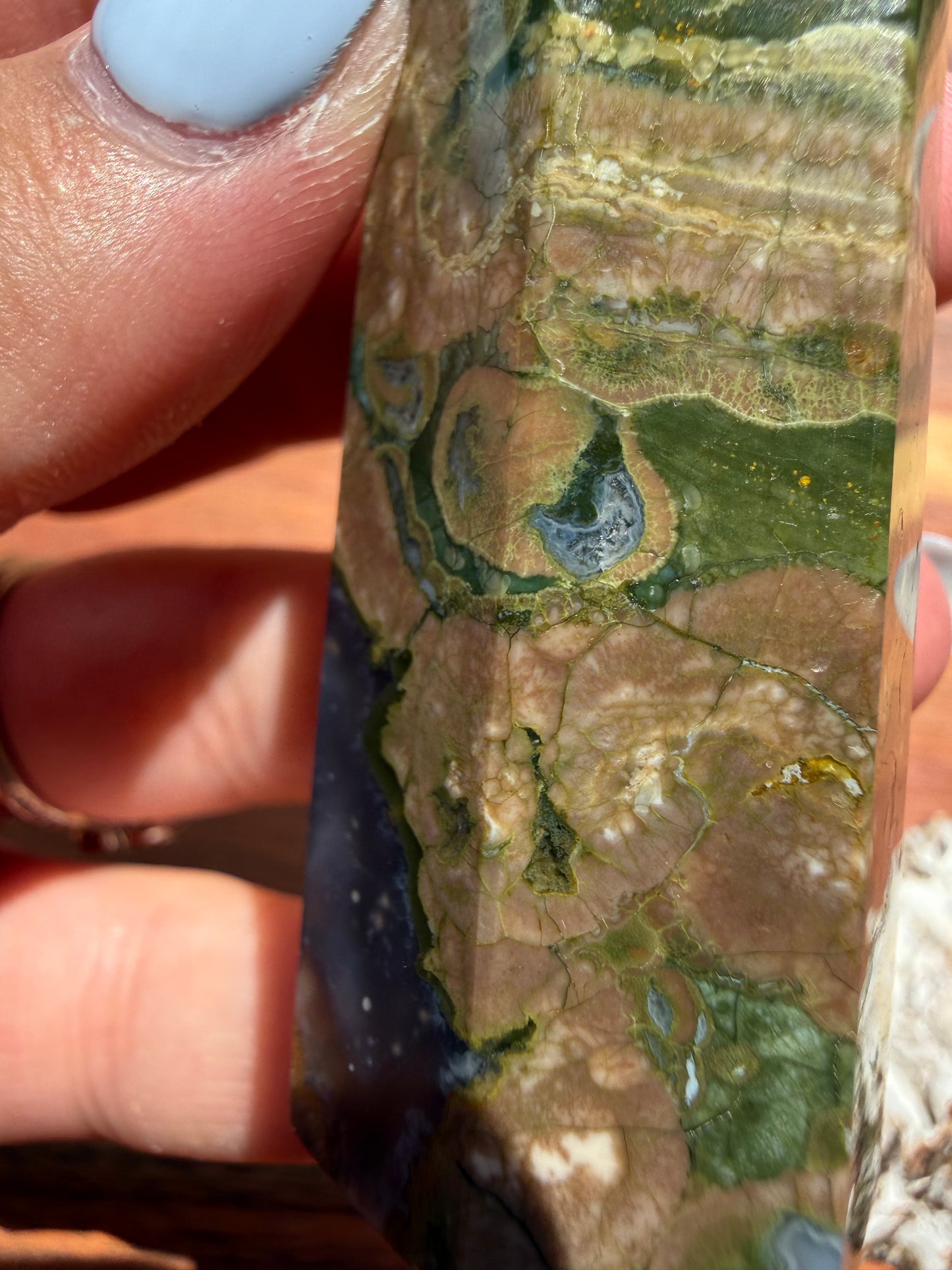 RAINFOREST JASPER TOWER
