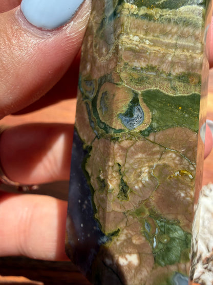 RAINFOREST JASPER TOWER
