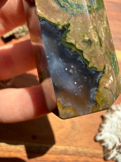RAINFOREST JASPER TOWER