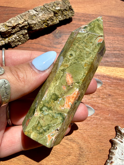 RAINFOREST JASPER TOWER