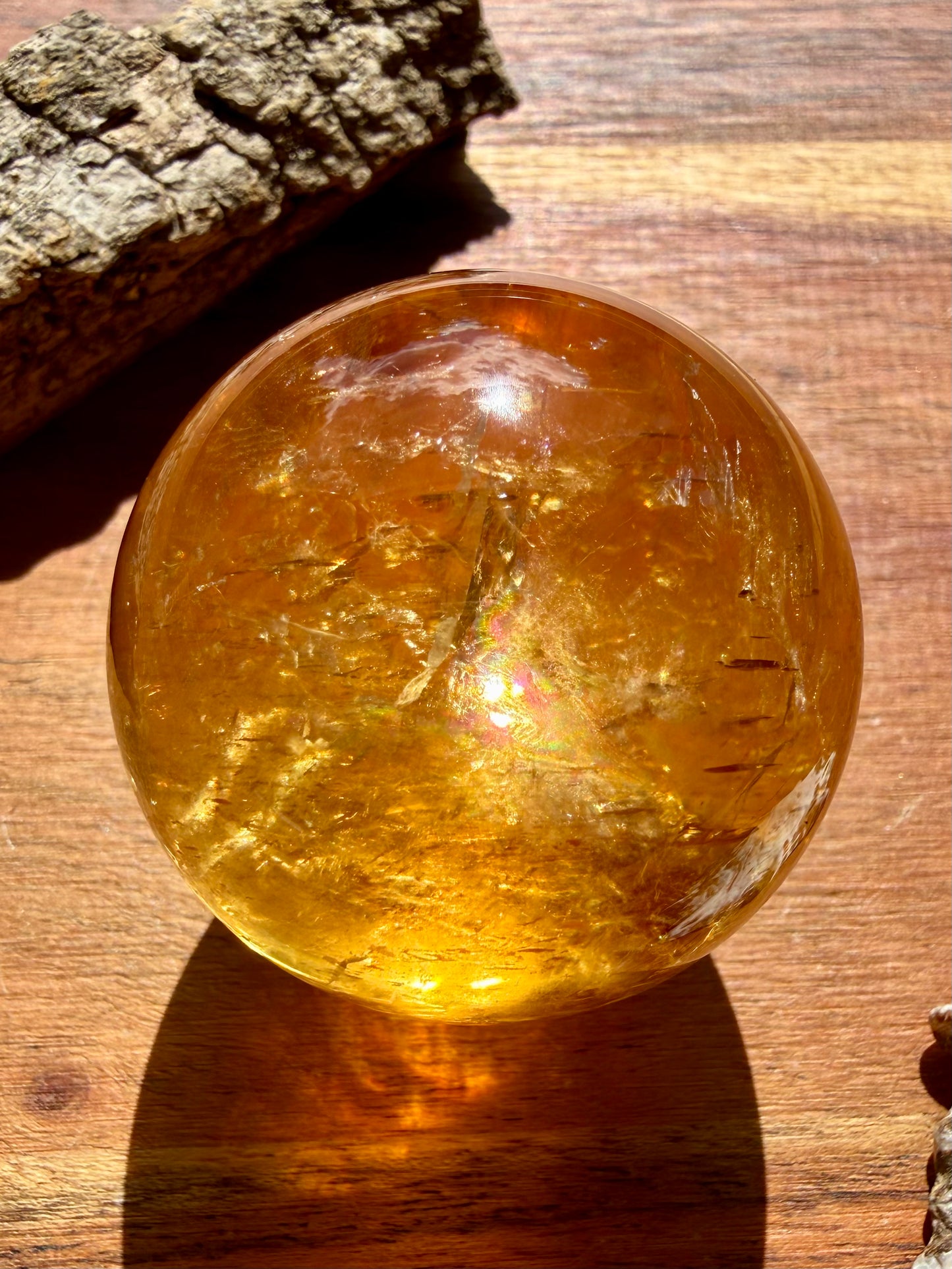 HIGH QUALITY OPTICAL HONEY CALCITE SPHERE