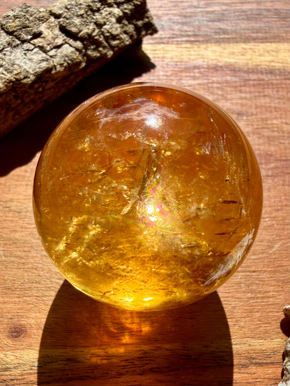 HIGH QUALITY OPTICAL HONEY CALCITE SPHERE