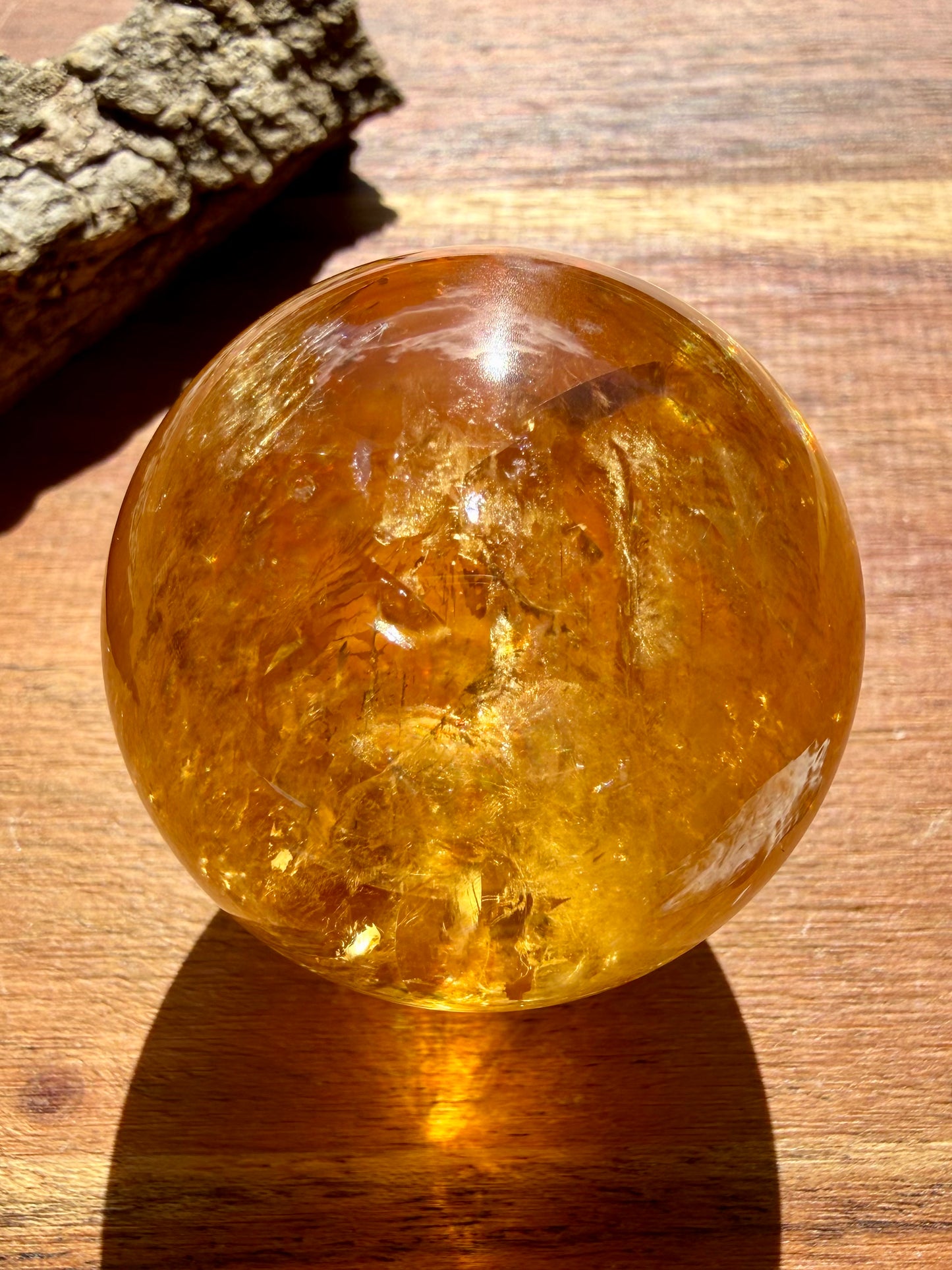 HIGH QUALITY OPTICAL HONEY CALCITE SPHERE