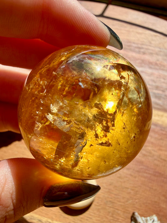 HIGH QUALITY OPTICAL HONEY CALCITE SPHERE