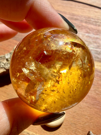 HIGH QUALITY OPTICAL HONEY CALCITE SPHERE