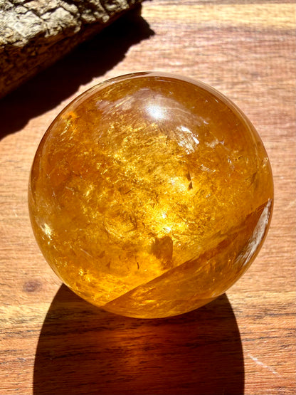 HIGH QUALITY OPTICAL HONEY CALCITE SPHERE