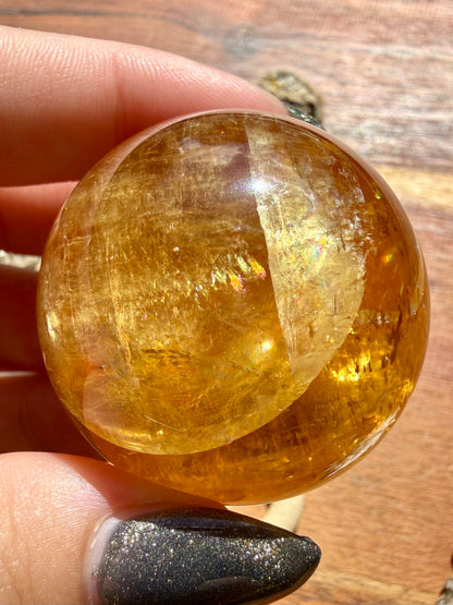 HIGH QUALITY OPTICAL HONEY CALCITE SPHERE