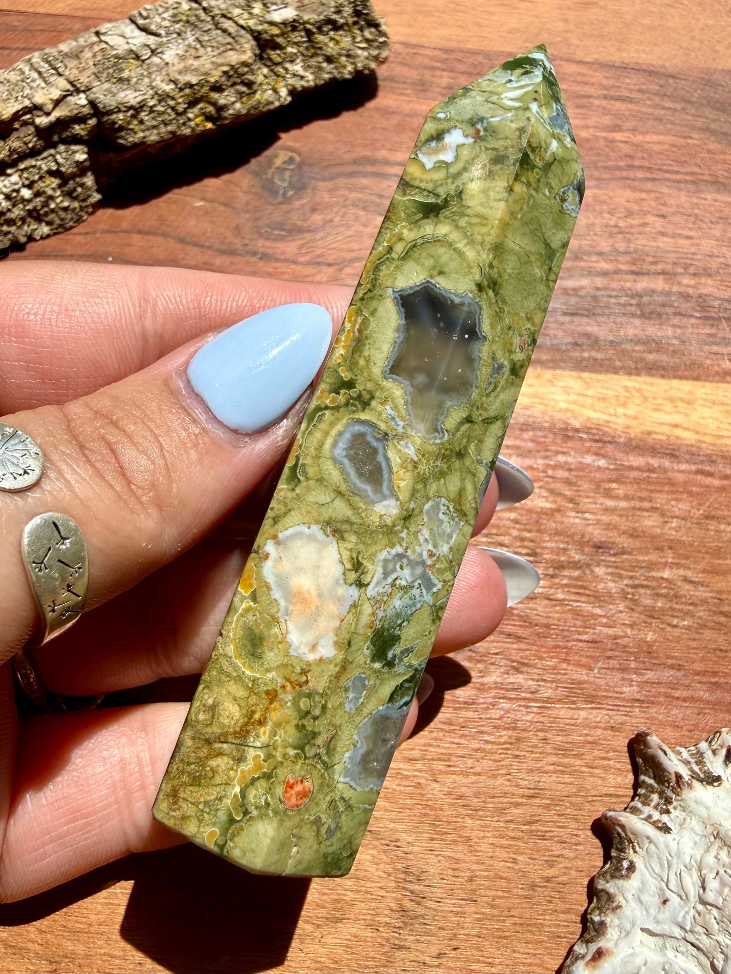 RAINFOREST JASPER TOWER