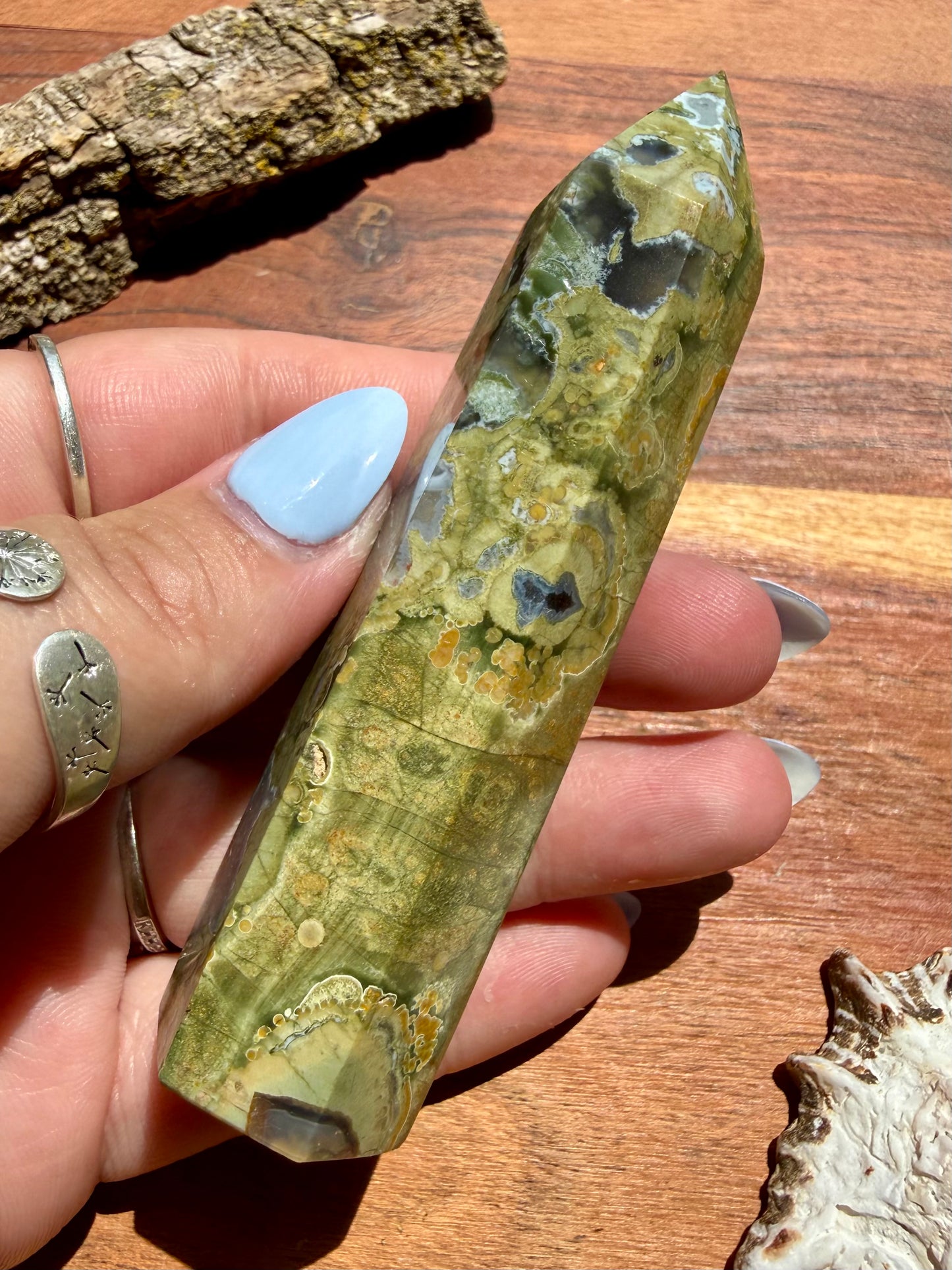 RAINFOREST JASPER TOWER