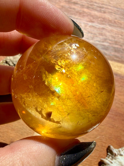 HIGH QUALITY OPTICAL HONEY CALCITE SPHERE