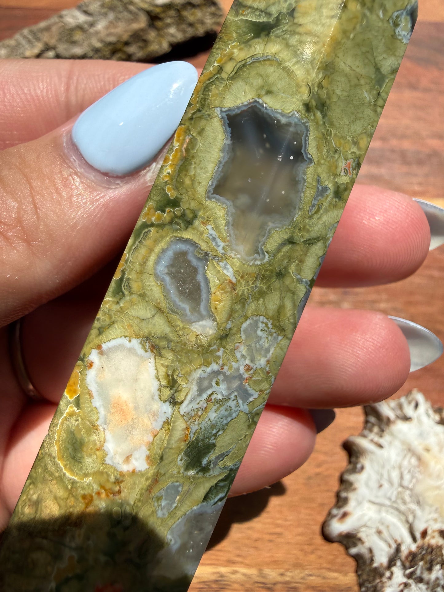 RAINFOREST JASPER TOWER