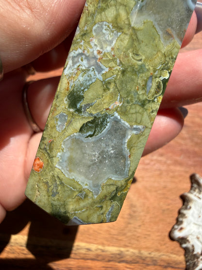 RAINFOREST JASPER TOWER