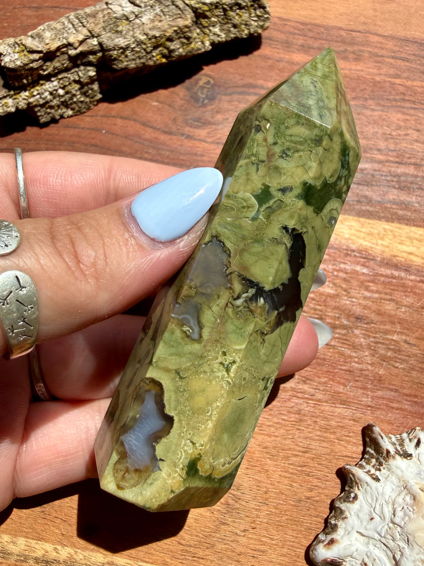 RAINFOREST JASPER TOWER