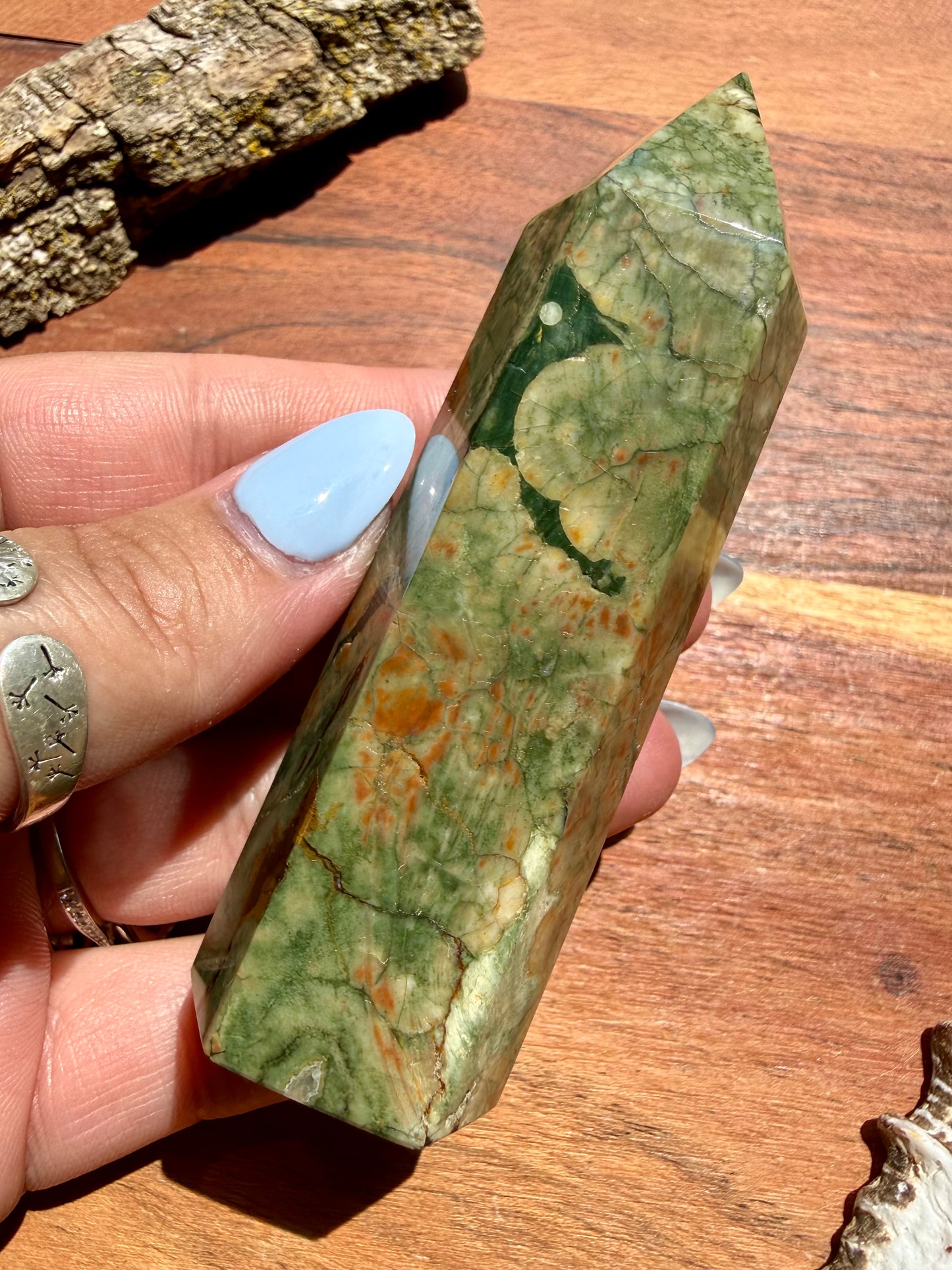 RAINFOREST JASPER TOWER