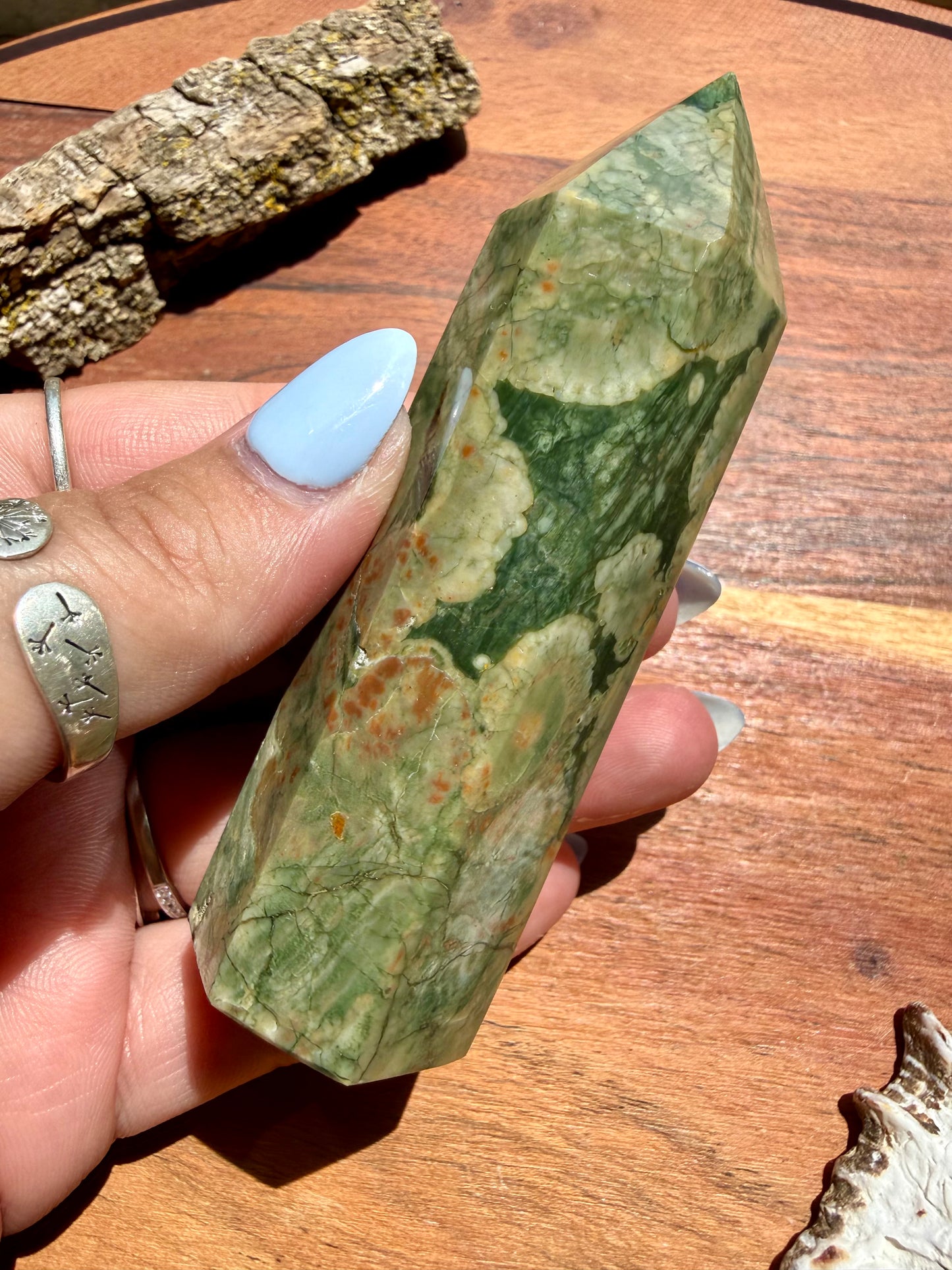 RAINFOREST JASPER TOWER