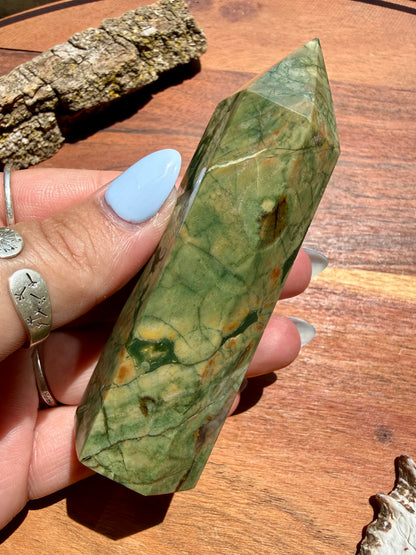 RAINFOREST JASPER TOWER