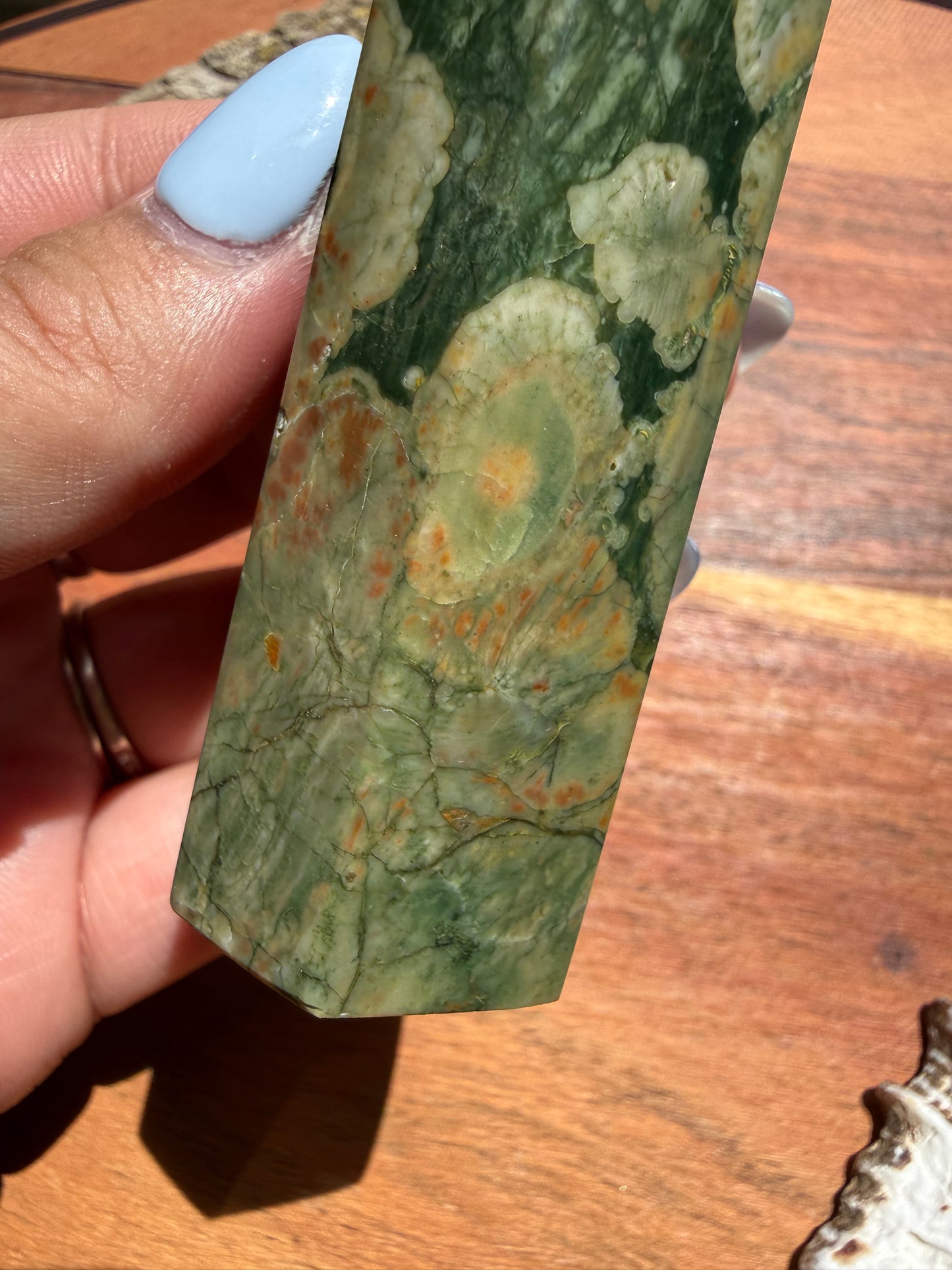 RAINFOREST JASPER TOWER