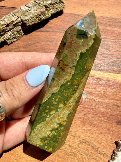 RAINFOREST JASPER TOWER