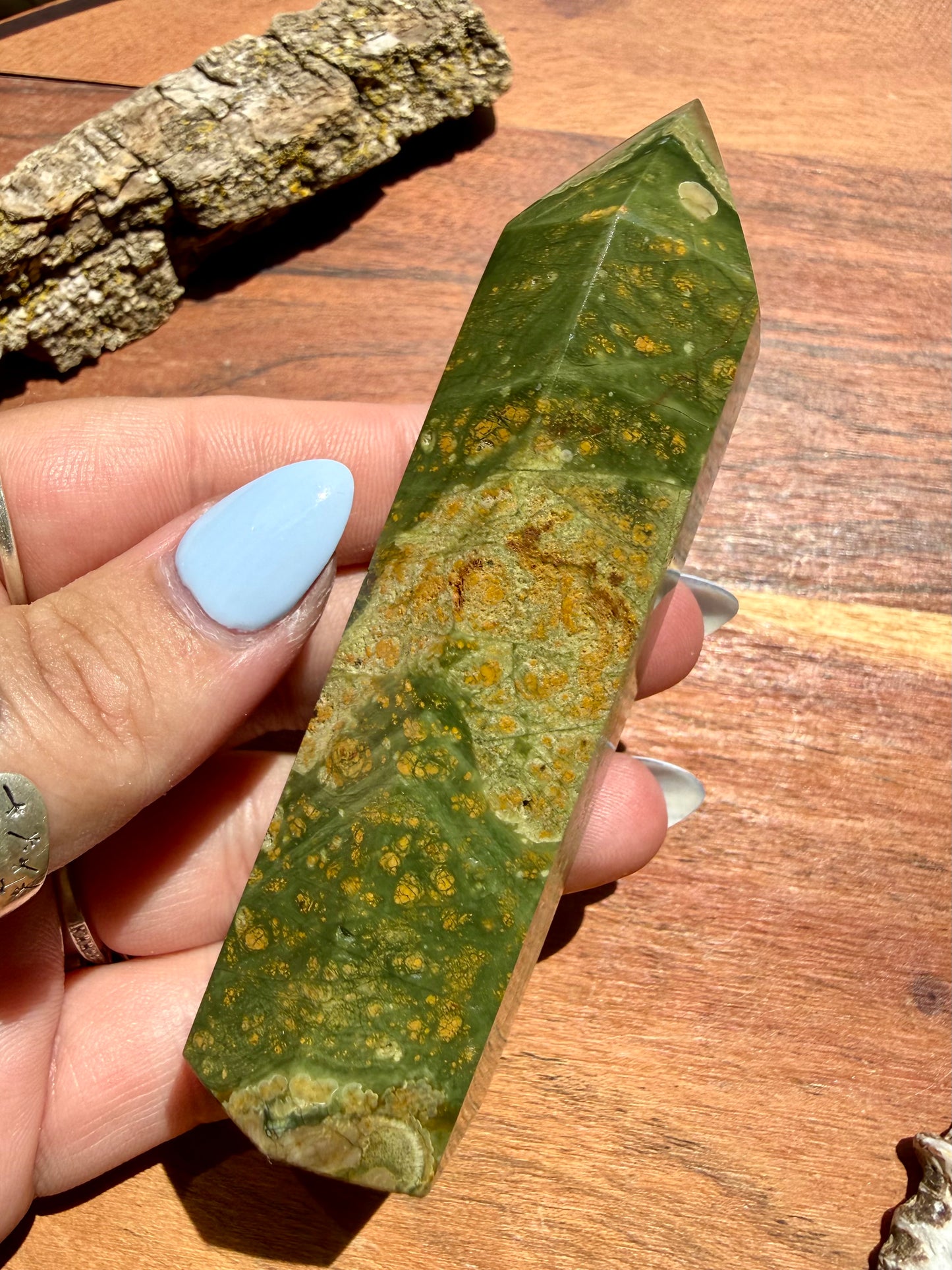 RAINFOREST JASPER TOWER