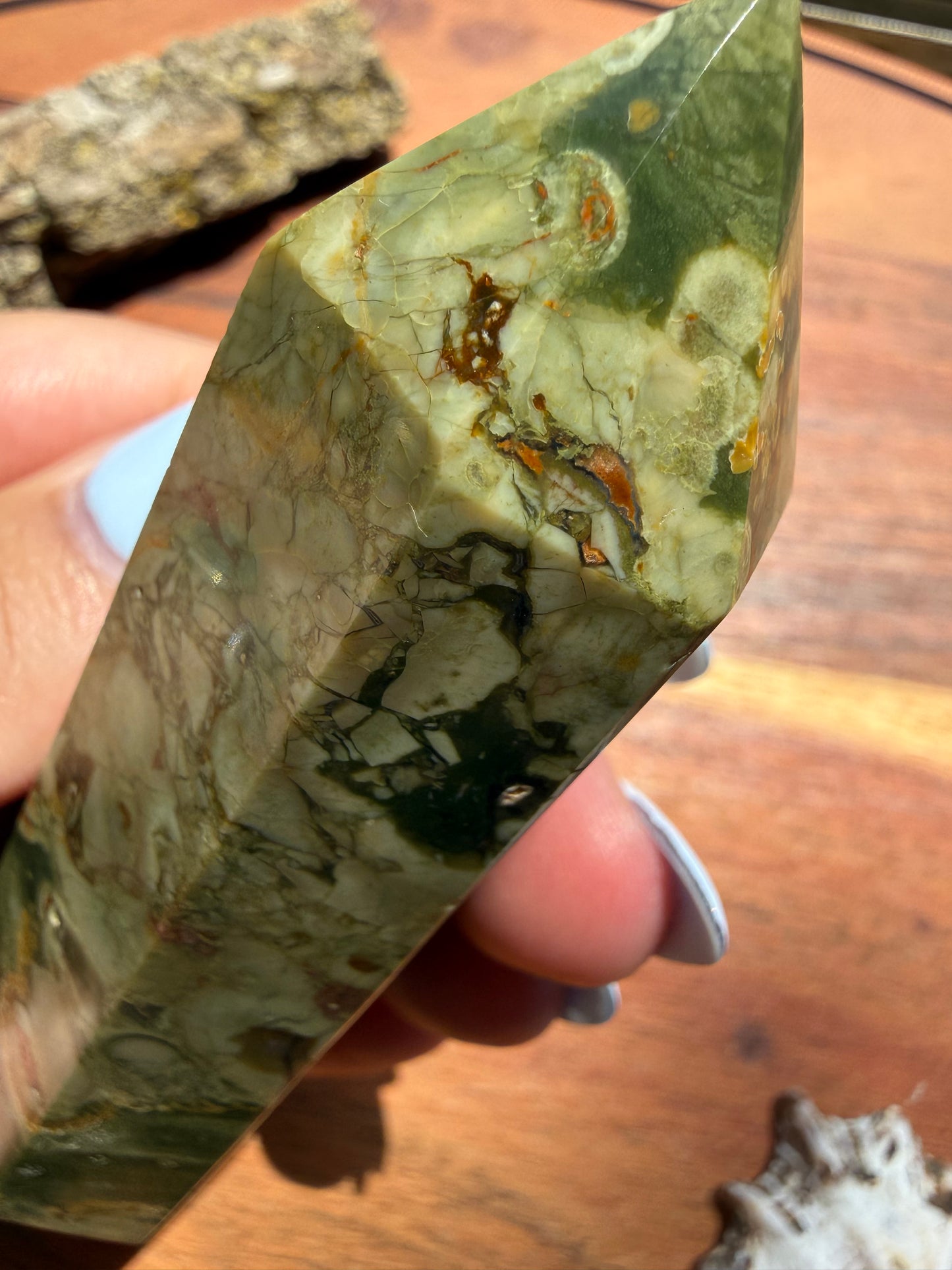 RAINFOREST JASPER TOWER