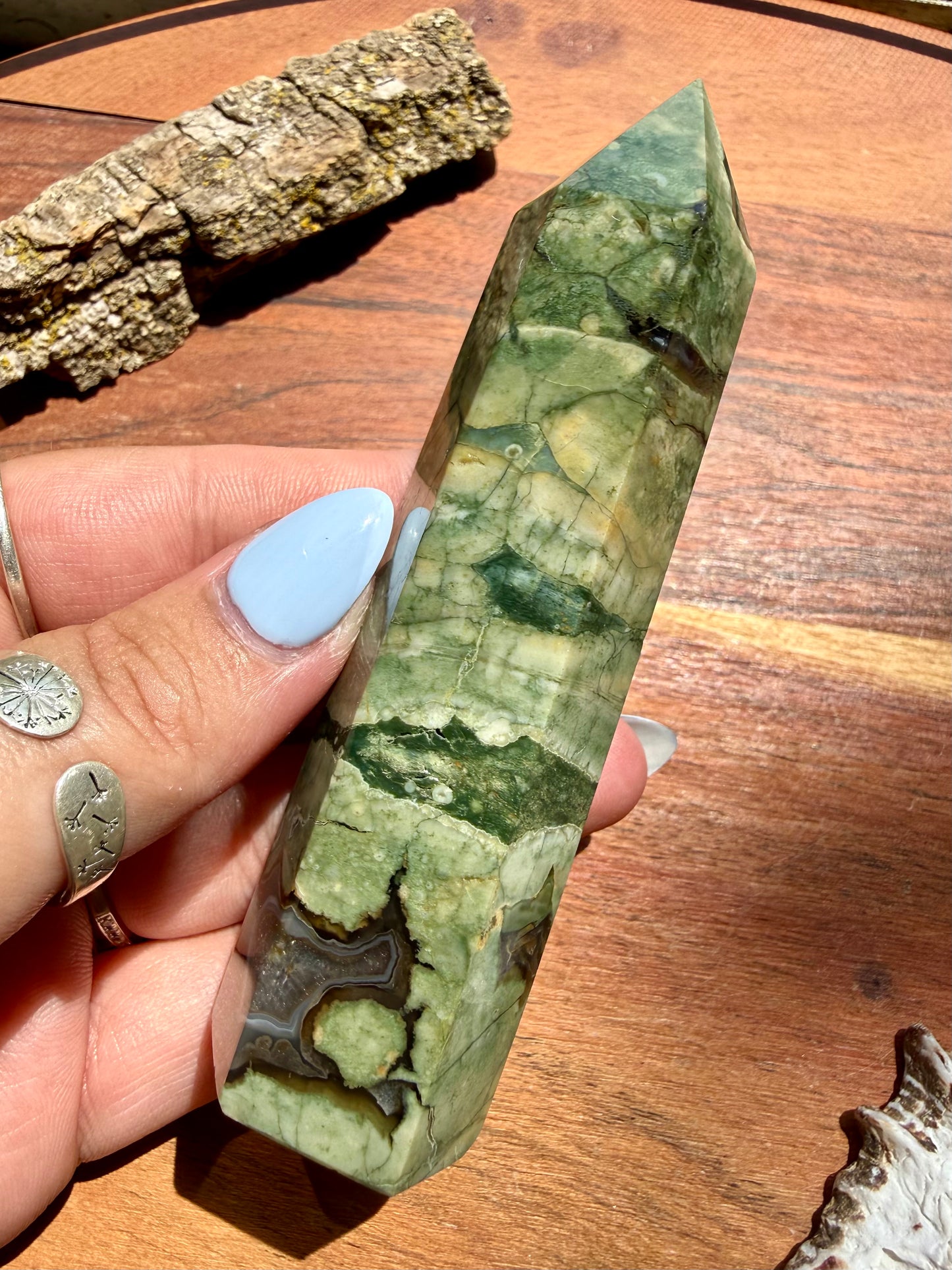 RAINFOREST JASPER TOWER