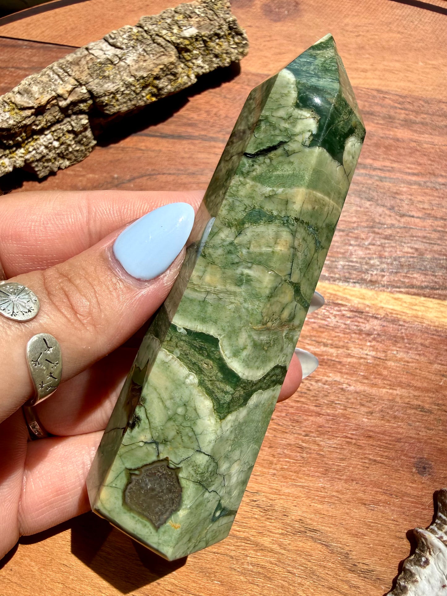 RAINFOREST JASPER TOWER